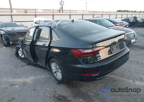 2019 Volkswagen Jetta 1.4T R-Line/1.4T S/1.4T Se из США, поврежденный, VIN 3VWC57BU1KM107479